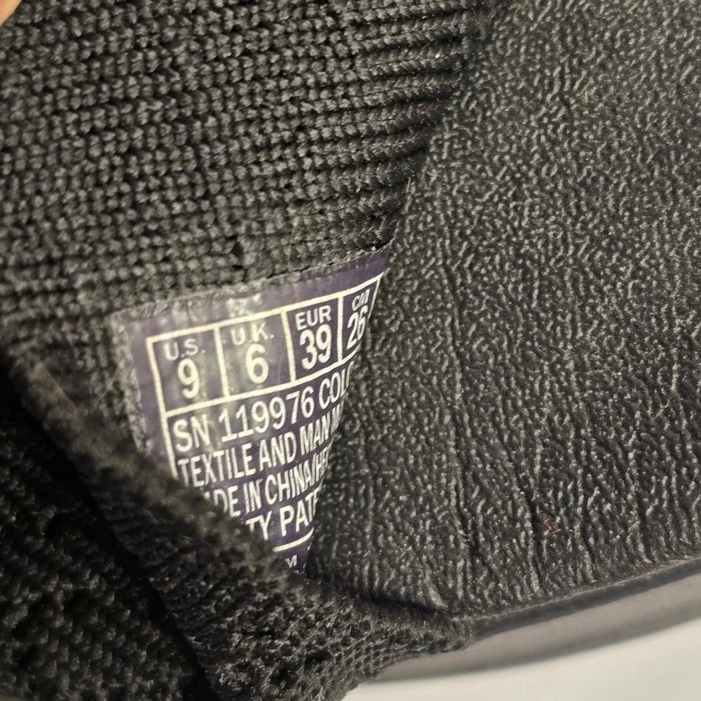 Skechers Hands Free Slip-ins On-the-GO 600‎ Black Sandals 119976 Womens 10
